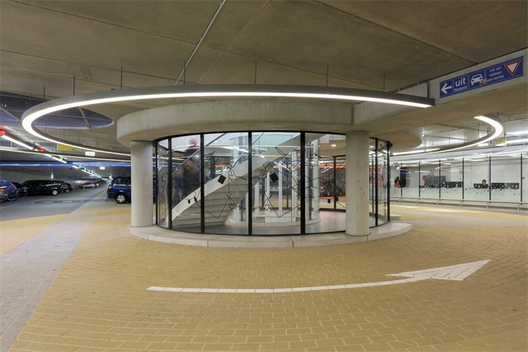 荷兰katwijk停车场zja